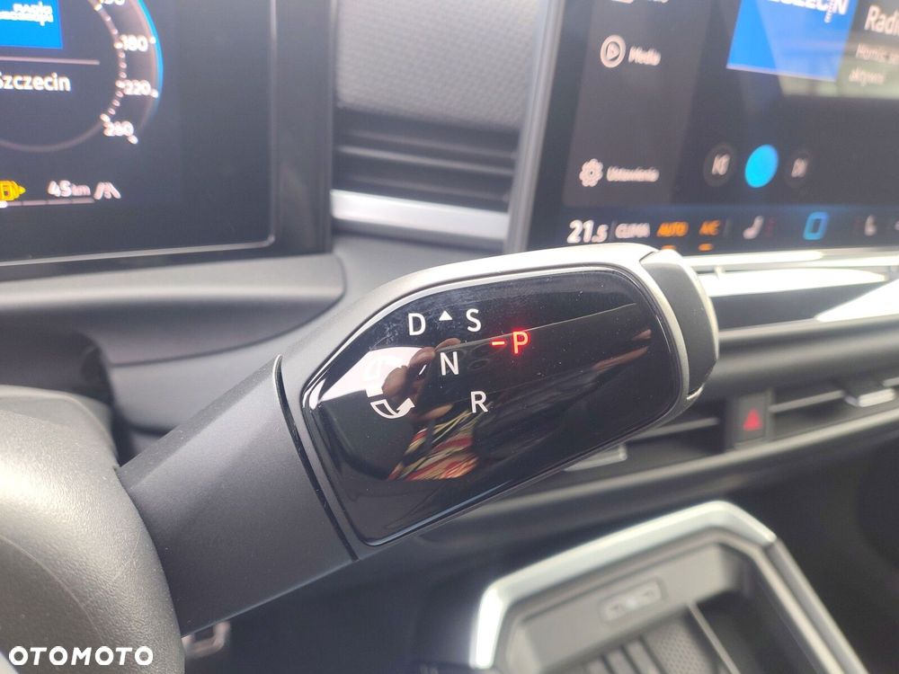 Volkswagen T-Roc 1.5 TSI R-Line Plus DSG - 34