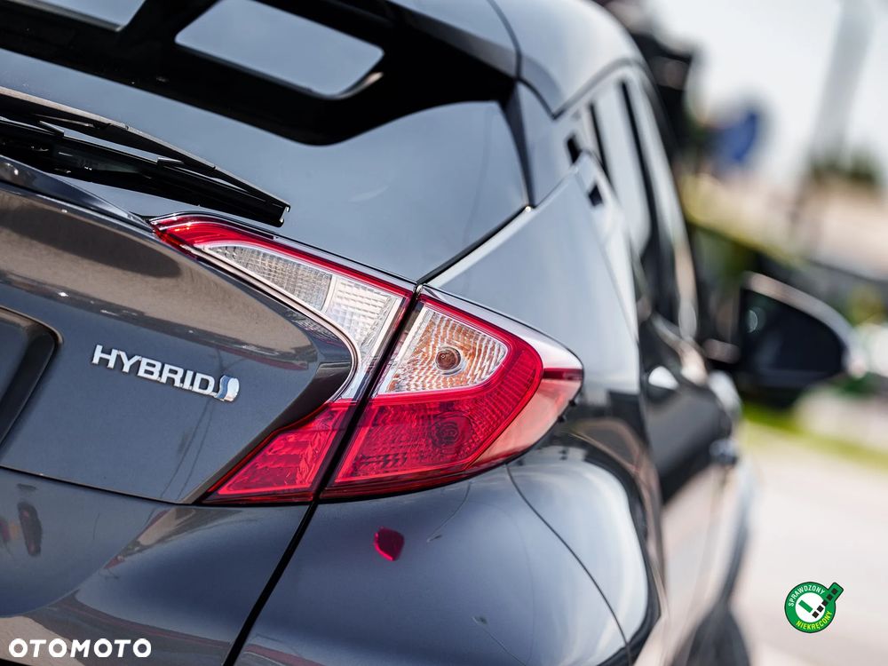Toyota C-HR Business-Edition - 13