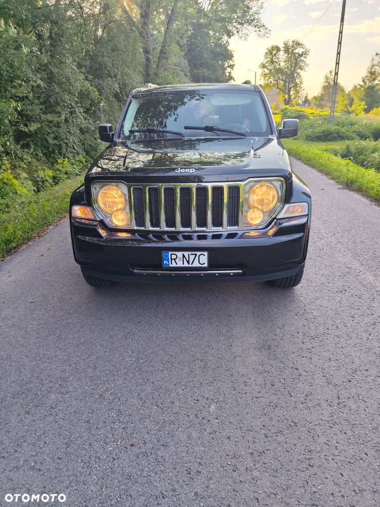 Jeep Liberty - 5