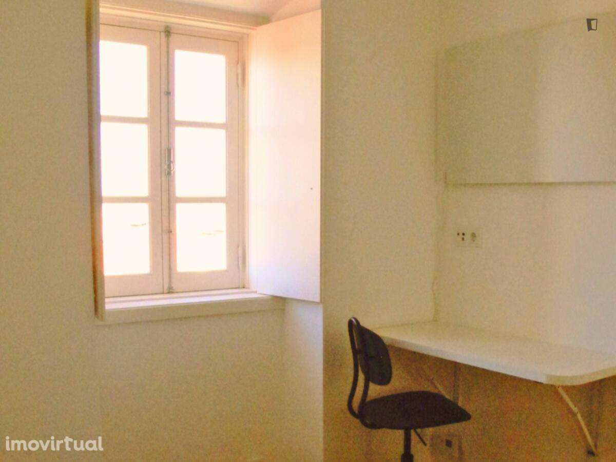 Apartamento com 2 quartos - localizado em Alta Universitária Coimbra - Grande imagem: 4/21