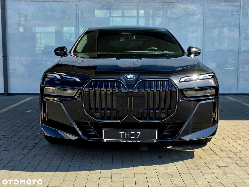 BMW Seria 7 740d xDrive mHEV sport - 11