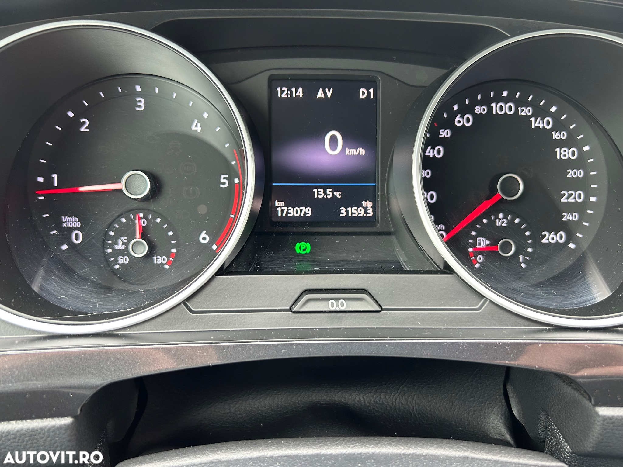 Volkswagen Tiguan 2.0 TDI 4Mot DSG Comfortline - 30