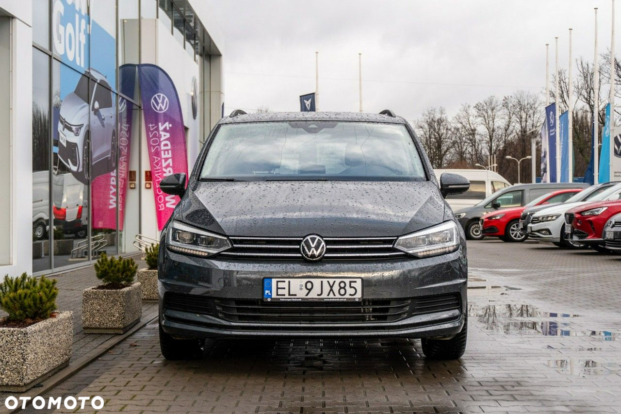Volkswagen Touran - 3