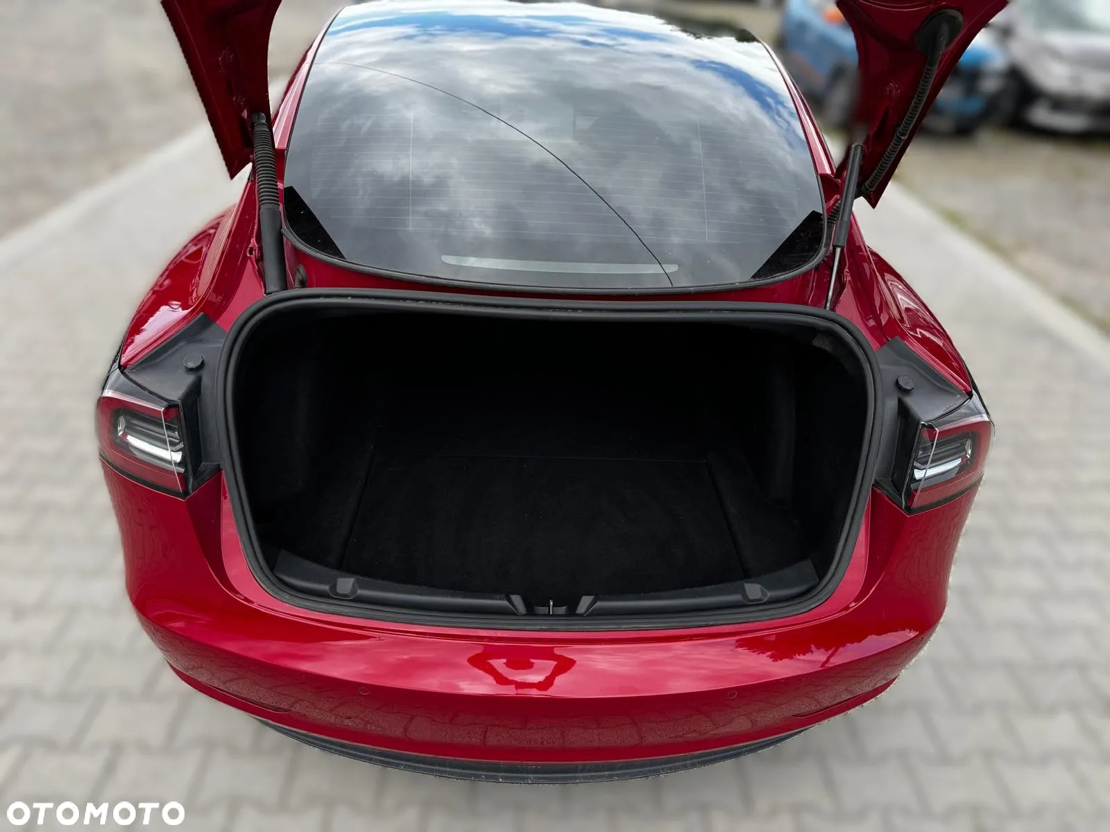 Tesla Model 3 Langstreckenbatterie Allradantrieb Dual Motor - 12