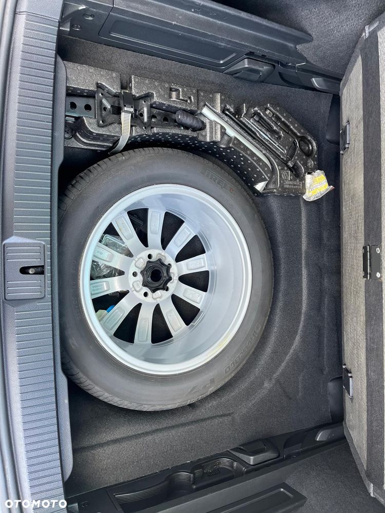 Volkswagen Passat 2.0 TDI SCR DSG Comfortline - 21