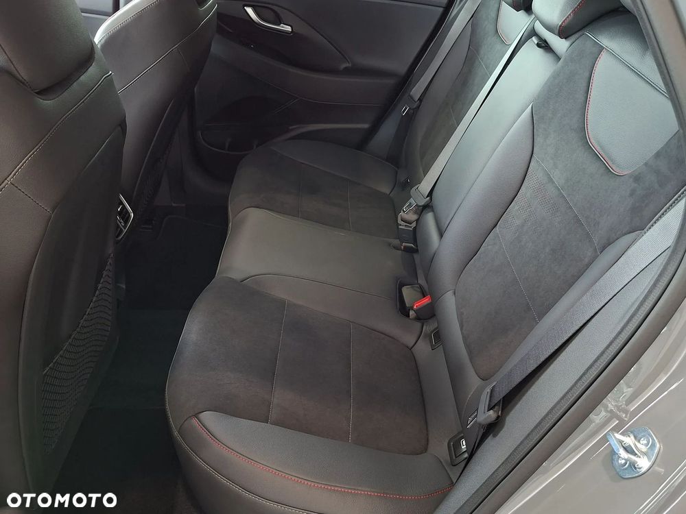 Hyundai i30 - 38