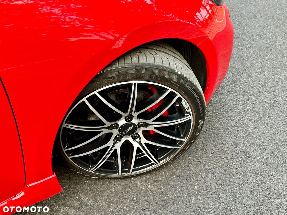 Kia Ceed 1.6 T-GDI GT L - 15