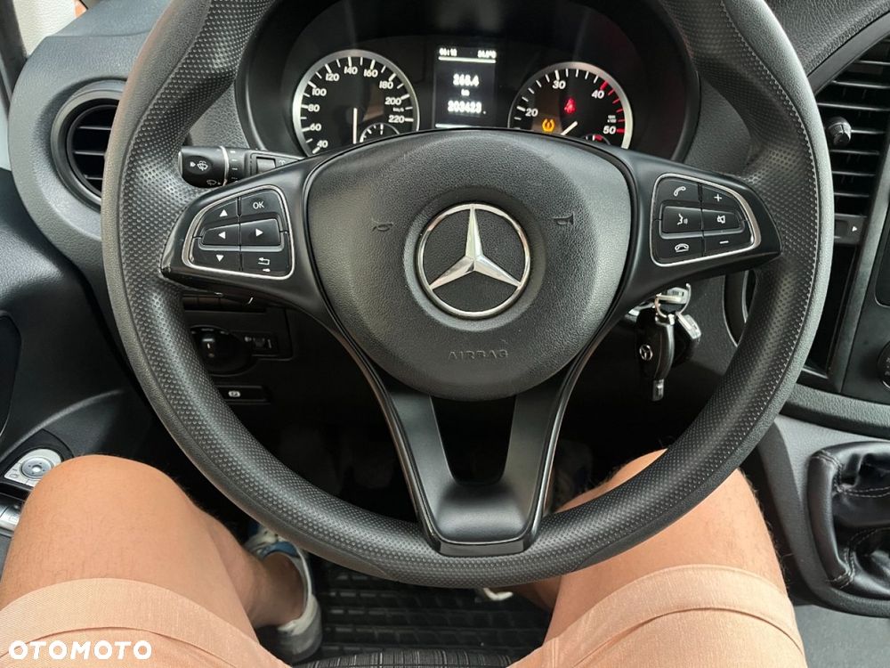 Mercedes-Benz Vito - 13