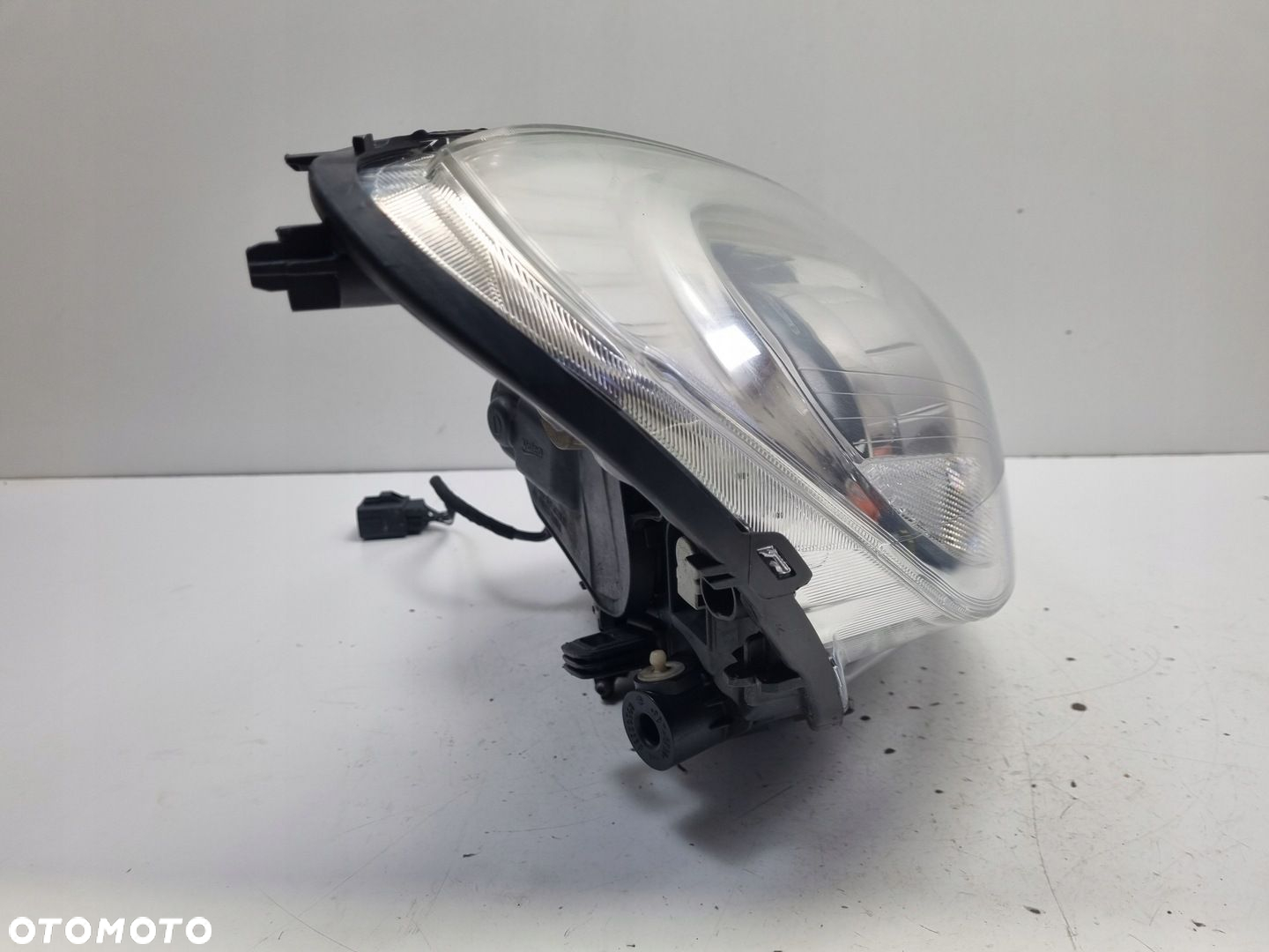 Volvo V60 S60 II PRZEDNIA LAMPA PRAWA prawy przód XENON EUROPA 31299991 - 5