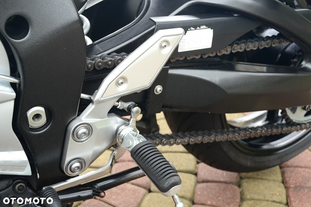 Yamaha FZ - 30