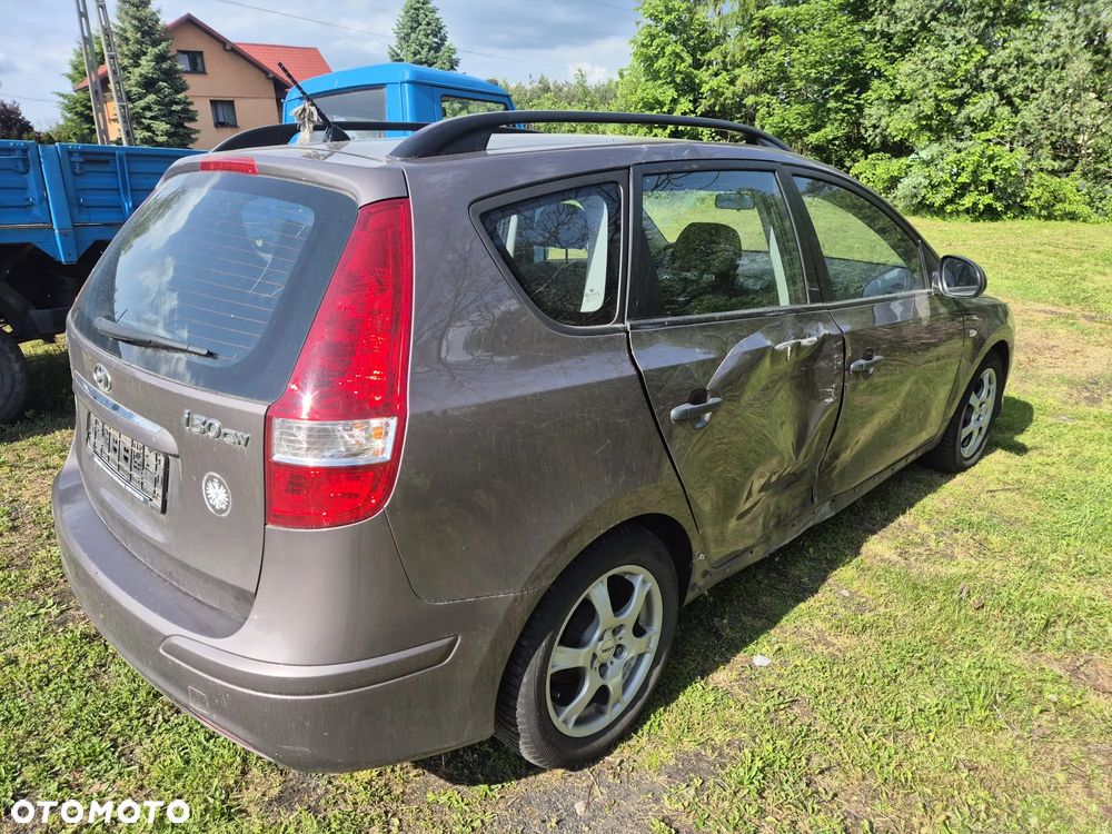 Hyundai i30 i30cw 1.4 Comfort - 5