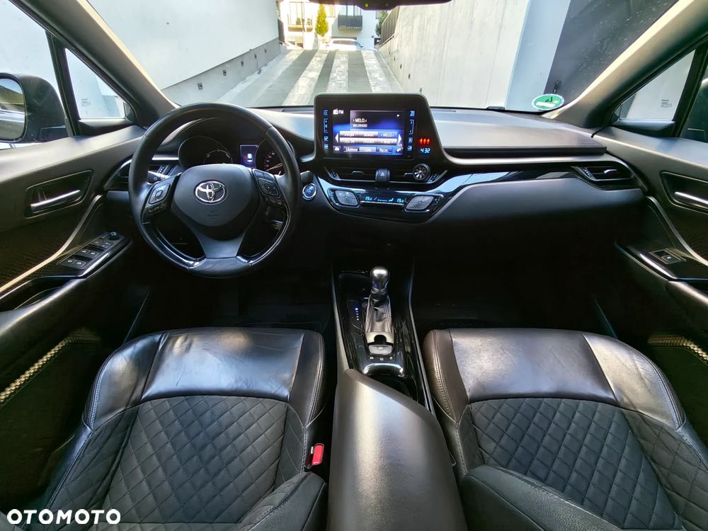 Toyota C-HR 1.8 Hybrid Prestige - 10