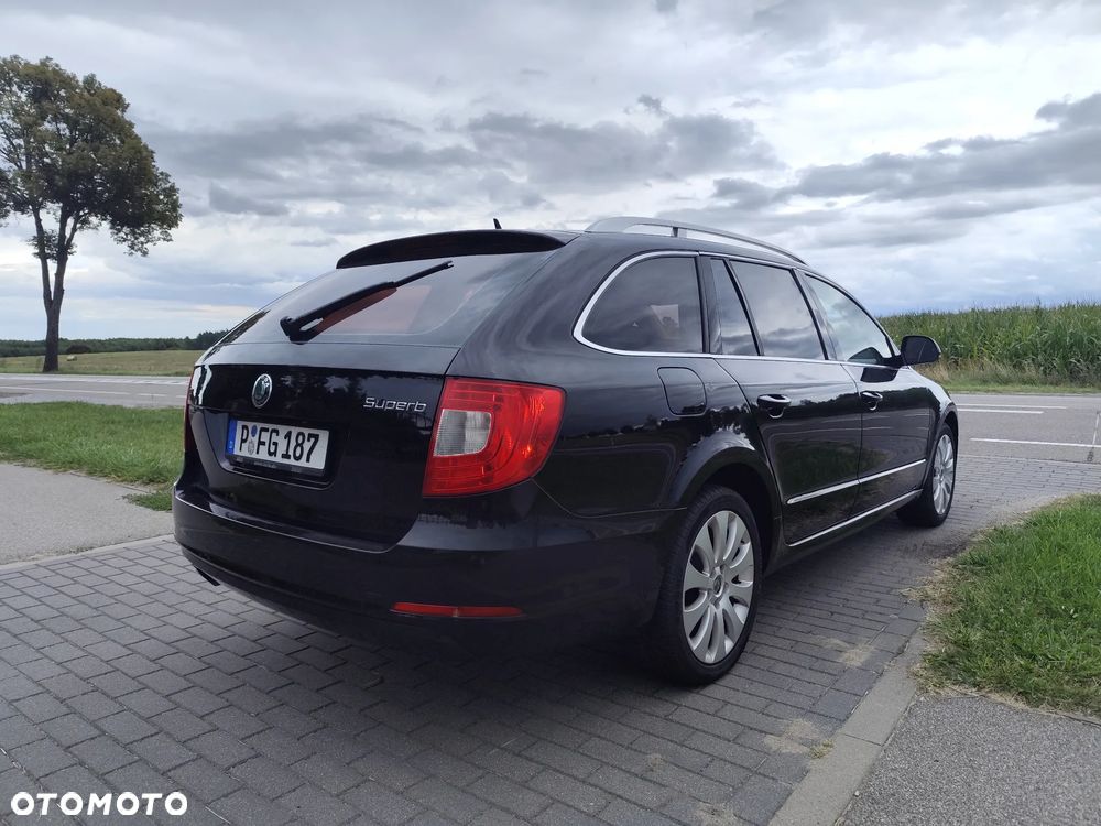 Skoda Superb 2.0 TDI Ambition - 12