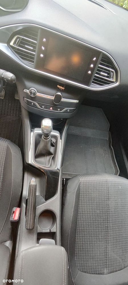 Peugeot 308 1.5 BlueHDi Active S&S - 9
