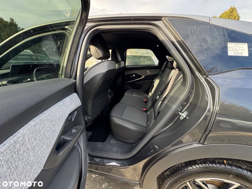 Peugeot 3008 1.2 PureTech mHEV Allure Pack S&S e-DCS6 - 6