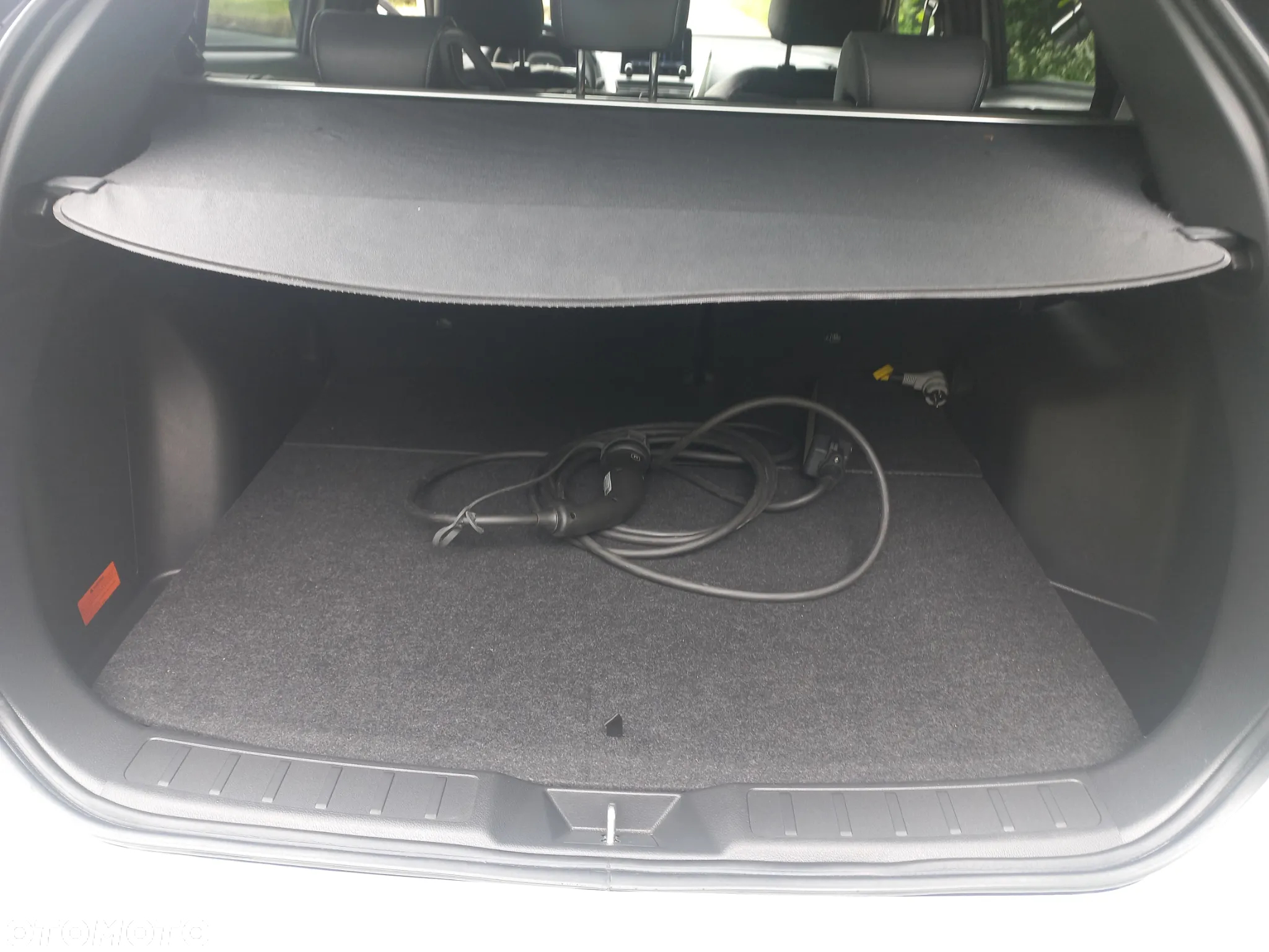 Mitsubishi Eclipse Cross Plug-In Hybrid 4WD Basis - 16