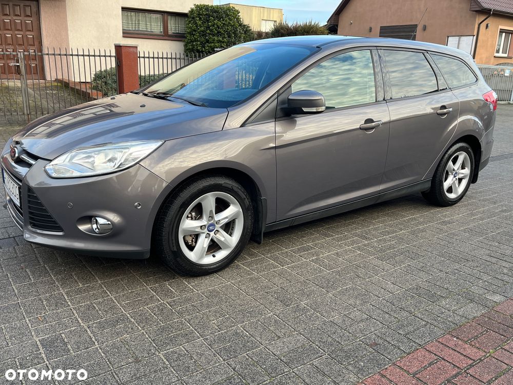 Ford Focus 1.0 EcoBoost Gold X (Trend) - 1