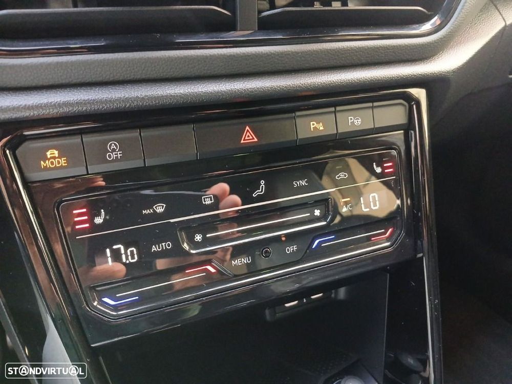 VW T-Roc 1.5 TSI R-Line DSG - 29