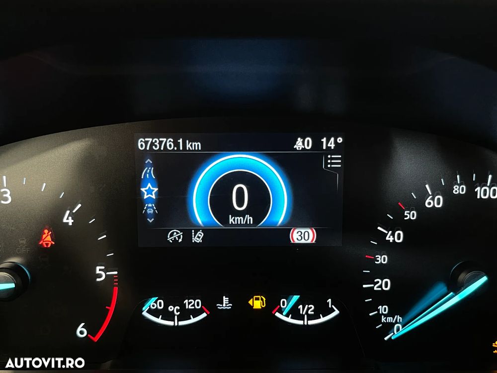 Ford Focus 1.5 EcoBlue Trend Edition - 25