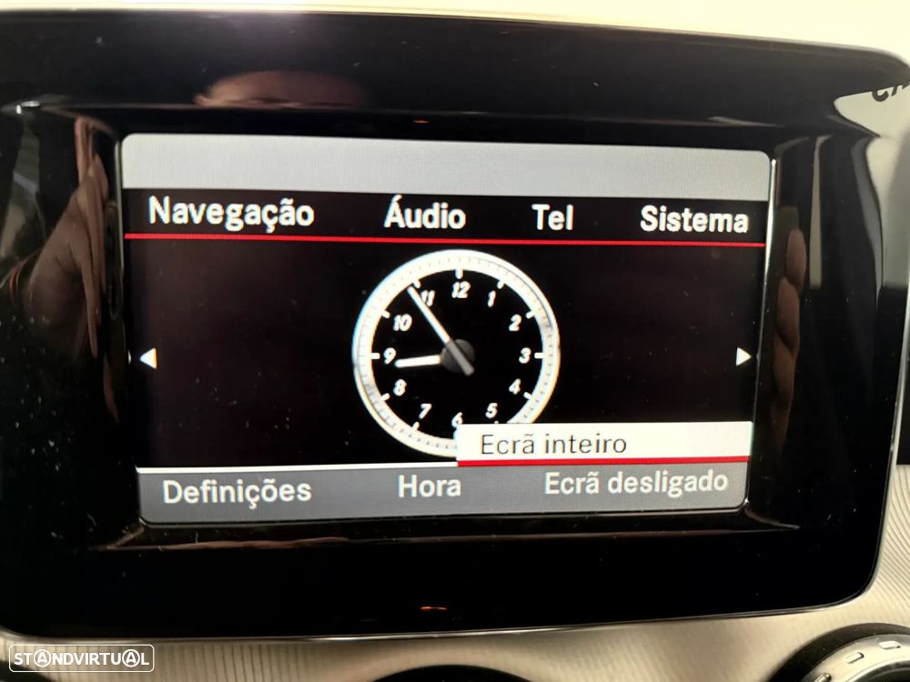 Mercedes-Benz GLA 200 - 33