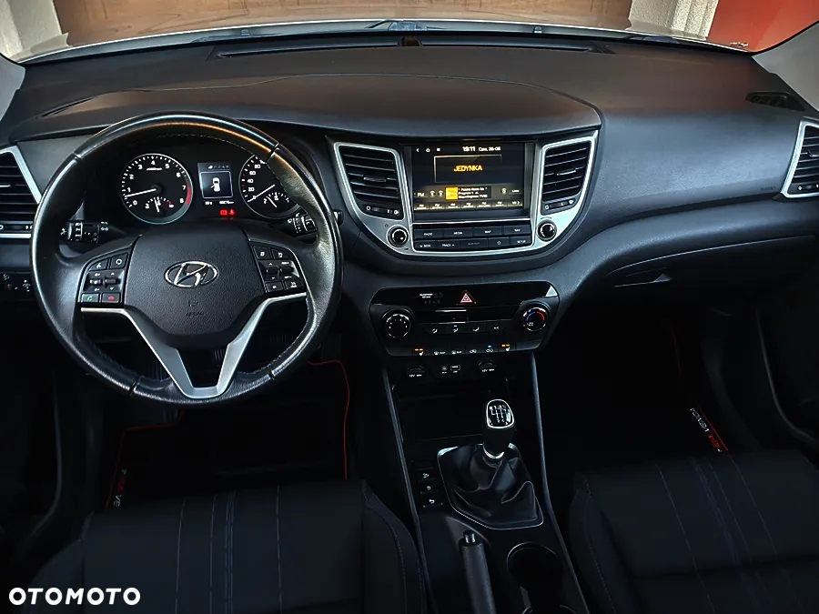 Hyundai Tucson 1.6 GDi 2WD Select - 16
