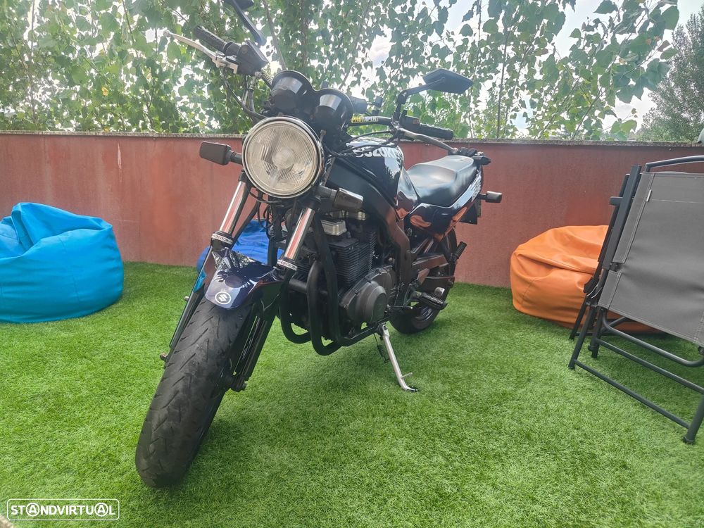 Suzuki GS GS 500e - 1