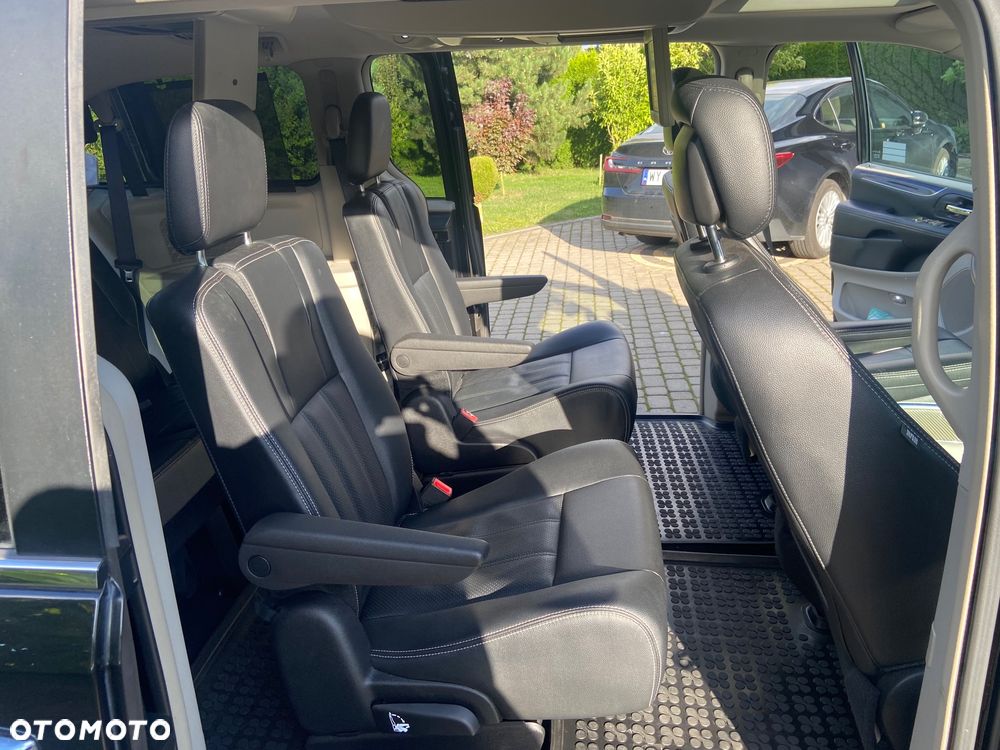 Chrysler Town & Country 3.6 Touring - 18