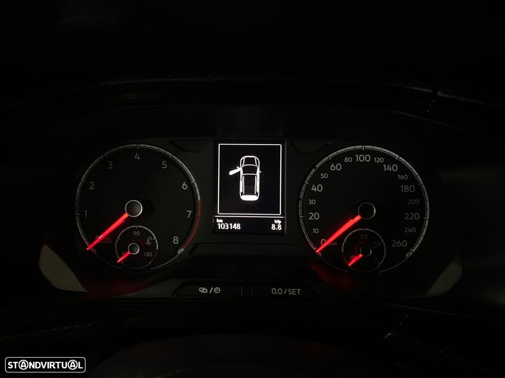 VW T-Cross 1.0 TSI Life DSG - 18