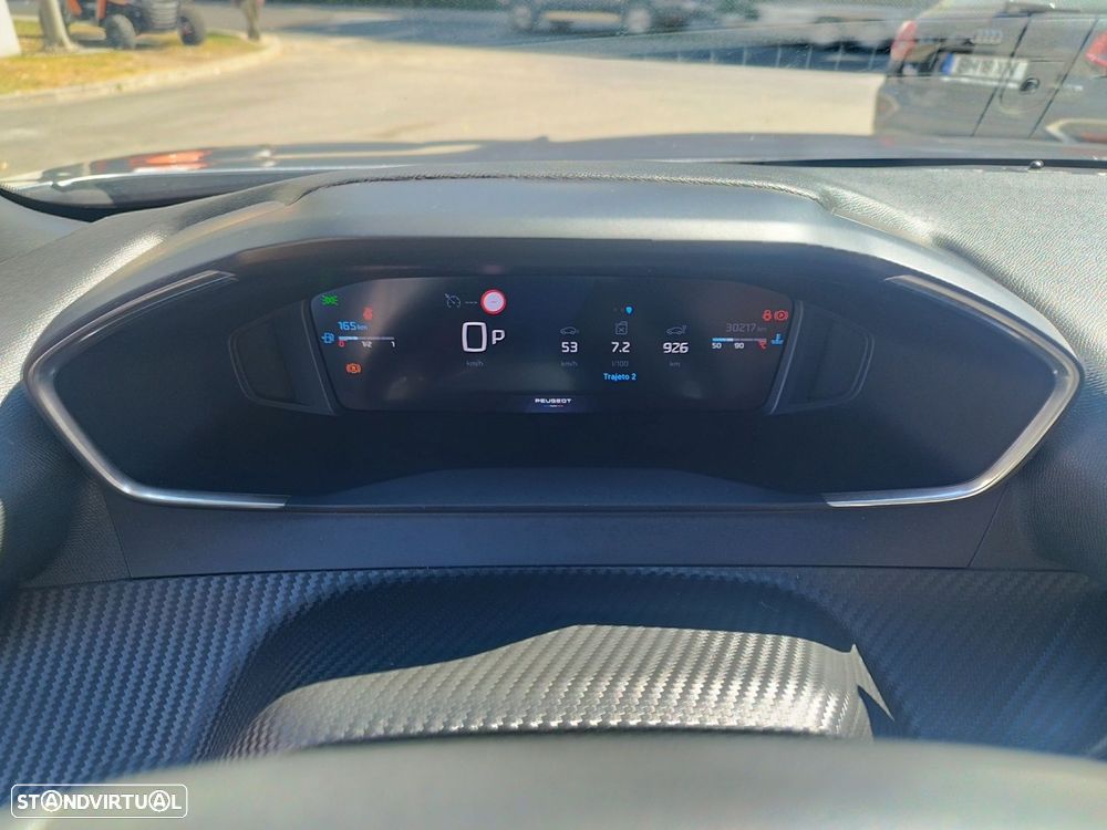 Peugeot 2008 1.2 PureTech Allure EAT8 - 6