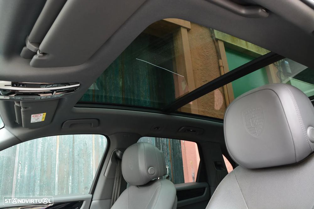 Porsche Cayenne E-Hybrid - 33