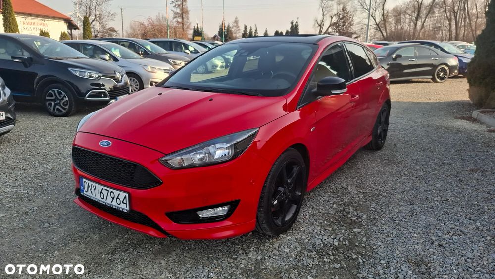 Ford Focus 1.5 EcoBoost STart-Stopp-System ST-LINE - 2