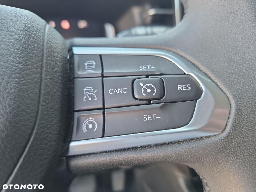 Jeep Compass - 18