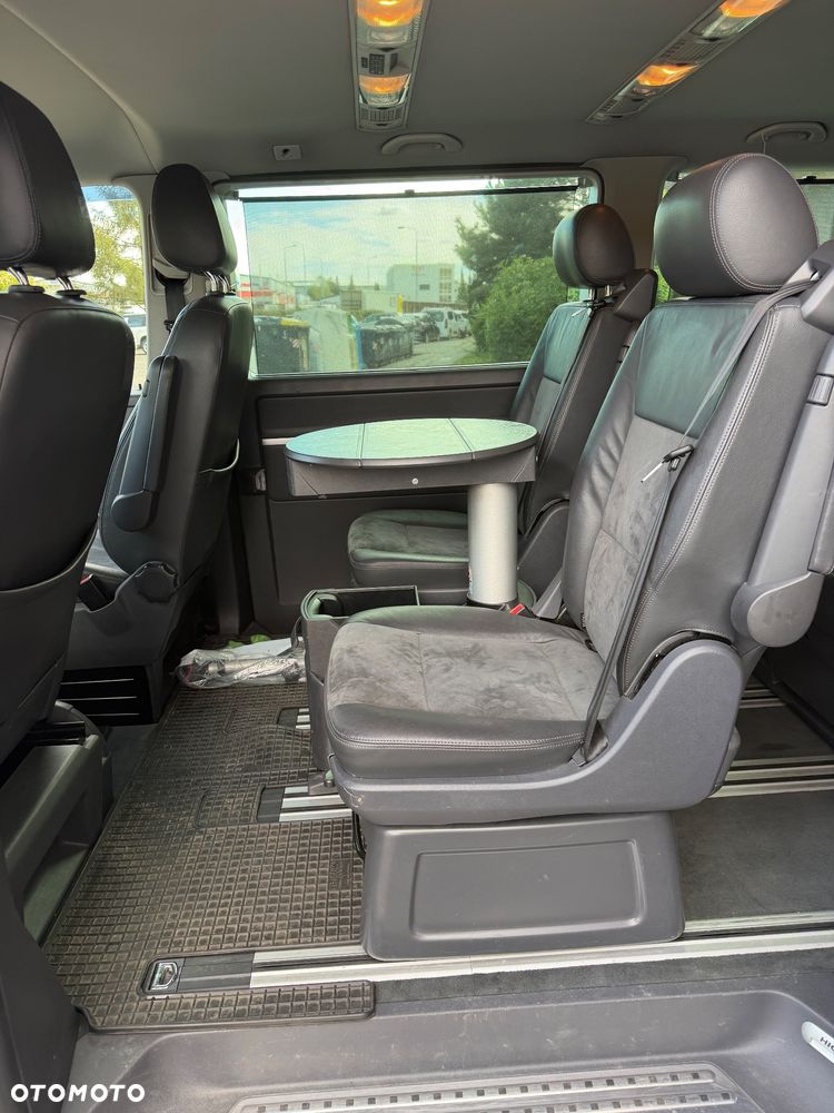 Volkswagen Multivan - 3