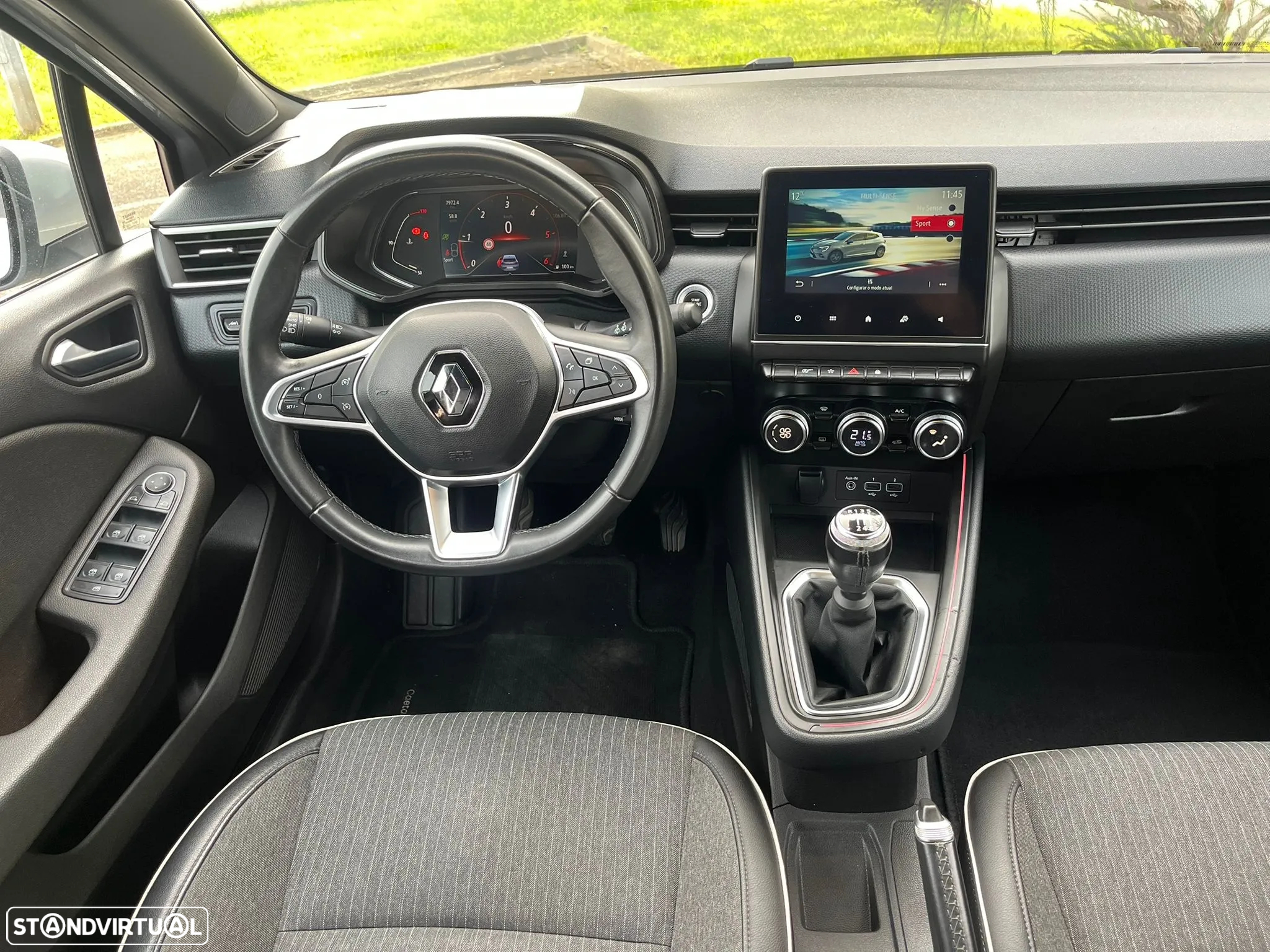 Renault Clio 1.5 Blue dCi Intens - 33