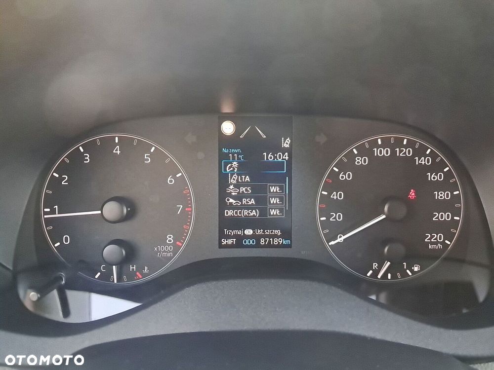 Toyota Yaris - 22