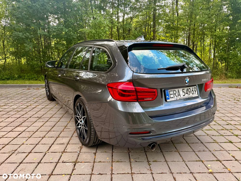 BMW Seria 3 318d Sport Line - 7