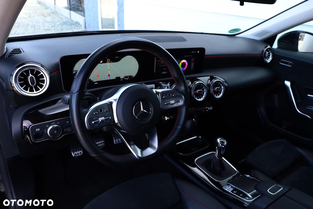 Mercedes-Benz Klasa A 200 AMG Line - 21