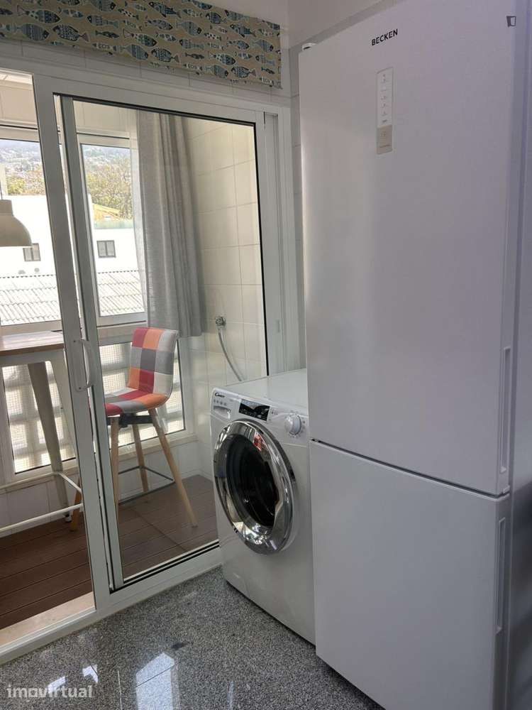 Apartamento com 2 quartos - localizado em Funchal - Grande imagem: 4/12