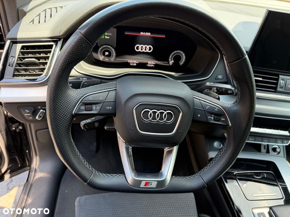 Audi Q5 55 TFSIe quattro S tronic S line - 14