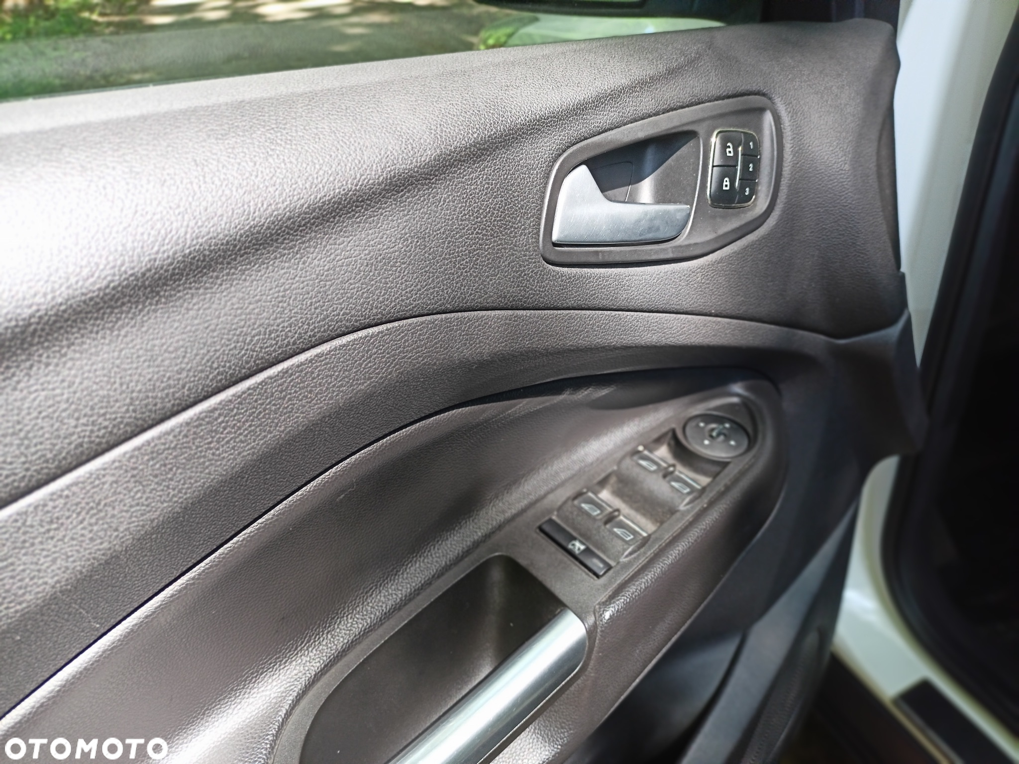 Ford Escape 2.0 EcoBoost FWD Titanium - 13