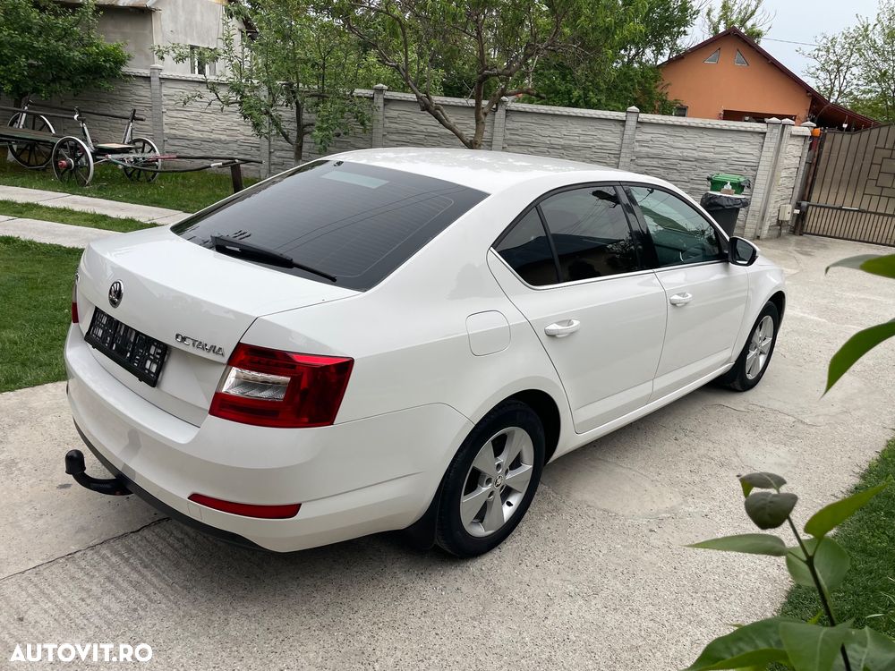 Skoda Octavia - 4