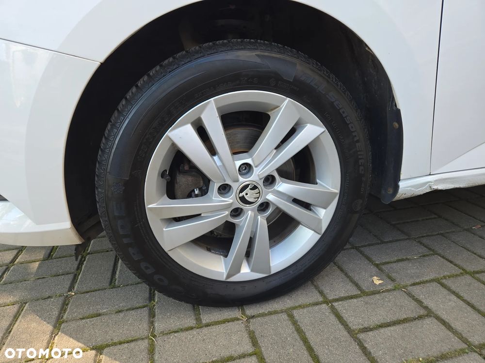 Skoda Fabia 1.0 Ambition - 22