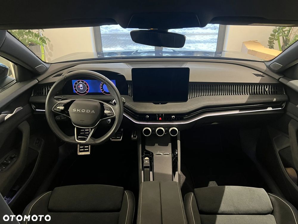 Skoda Superb 2.0 TDI SCR 4x4 Sportline DSG - 17