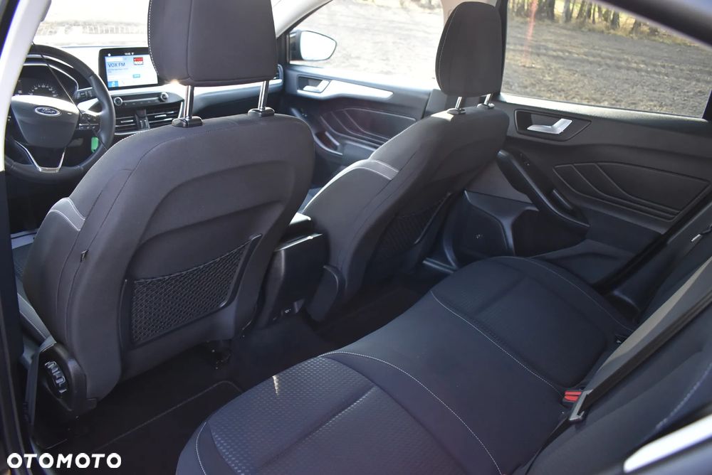 Ford Focus - 29