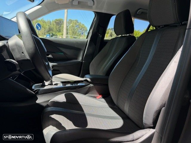 Peugeot 2008 1.2 PureTech Allure Pack - 7