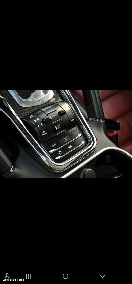 Porsche Cayenne 4.2 L S - 15