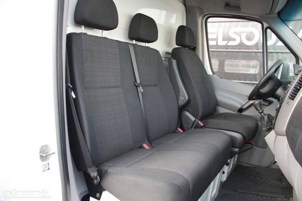 Mercedes-Benz Sprinter 516CDI 163cv Longa - 12