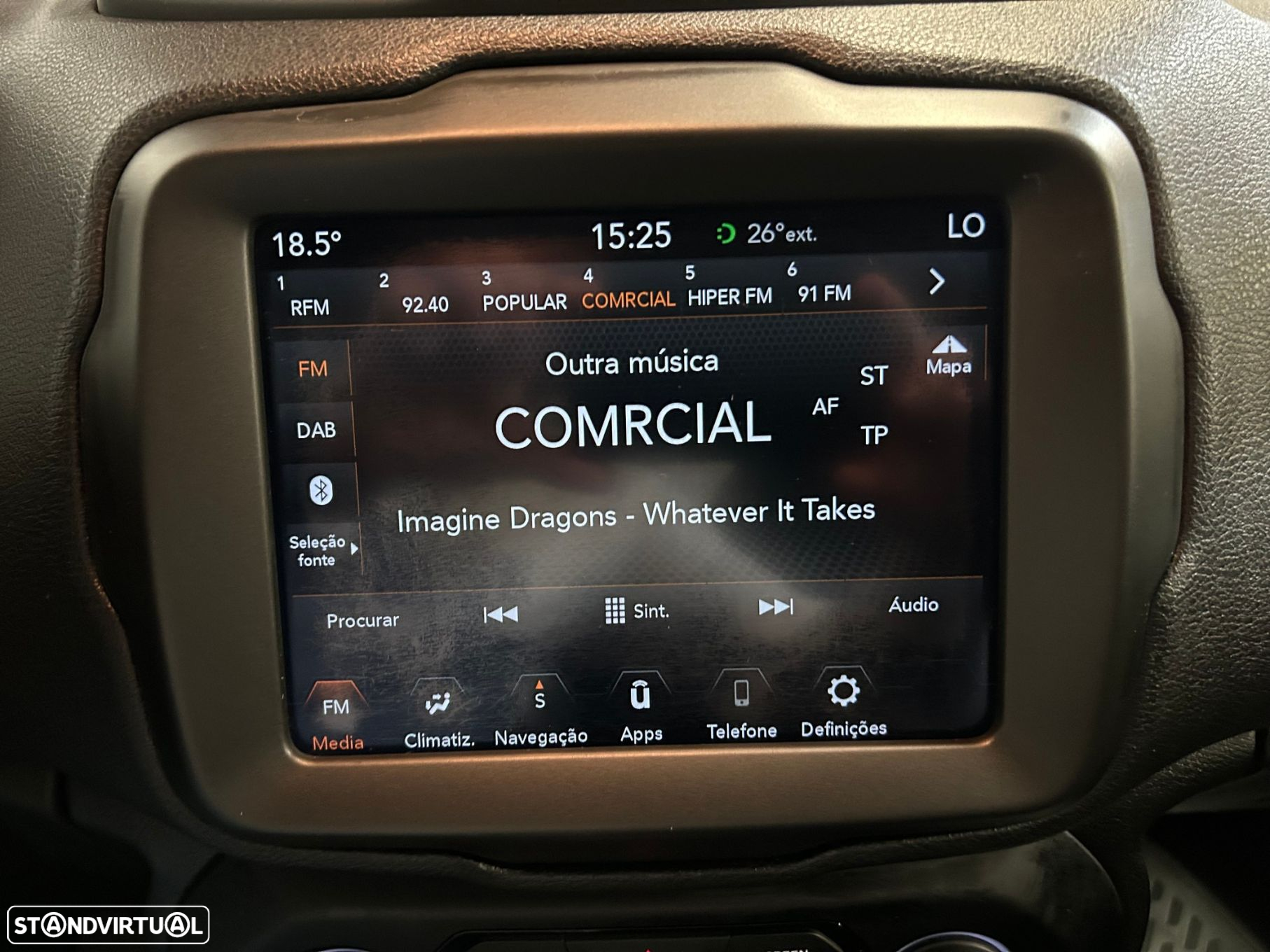 Jeep Renegade 1.0 T Limited - 26