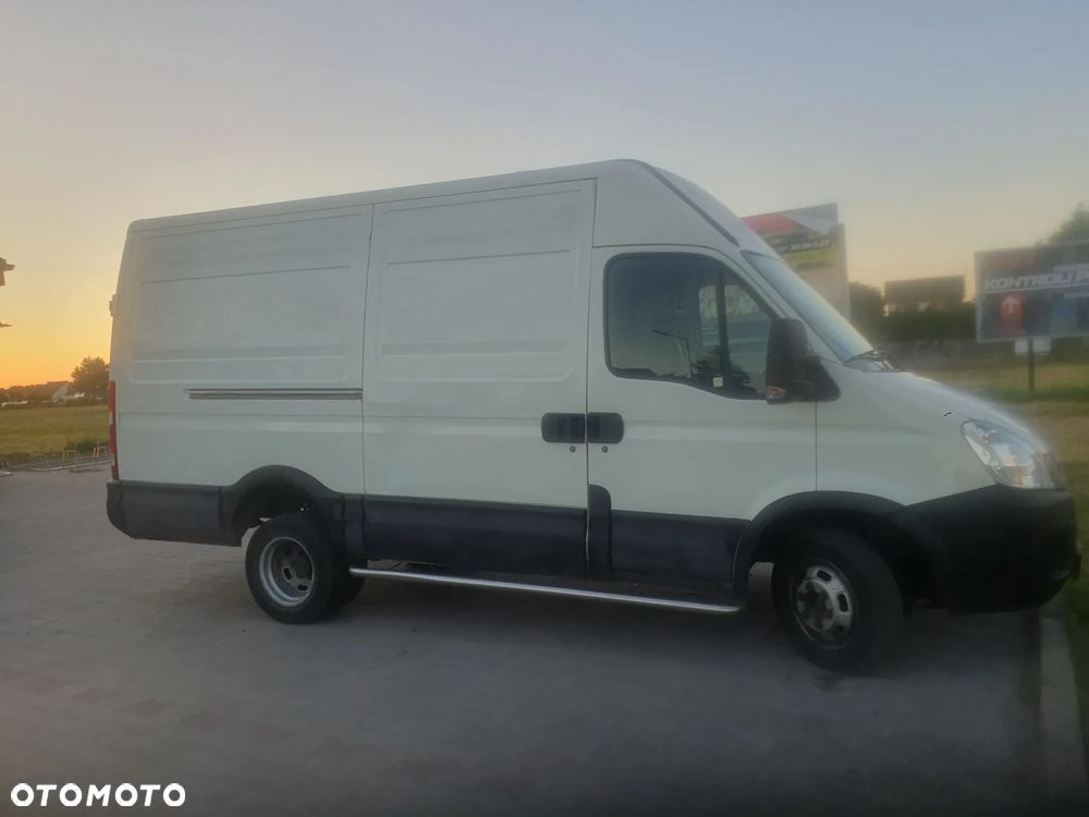 Iveco 35c13v - 1