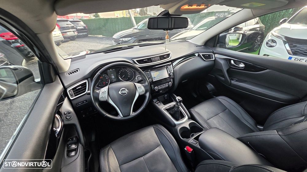 Nissan Qashqai 1.5 dCi N-Connecta 18 - 9